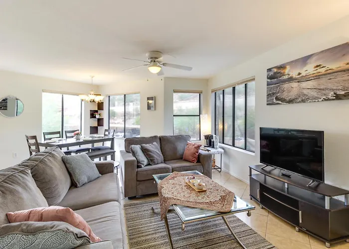 Escape W/ Outdoor Community Pool & Hot Tub!
